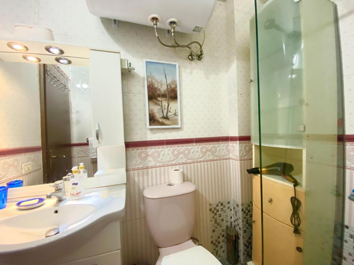 Blloku Apartment Tiranë Ngoại thất bức ảnh