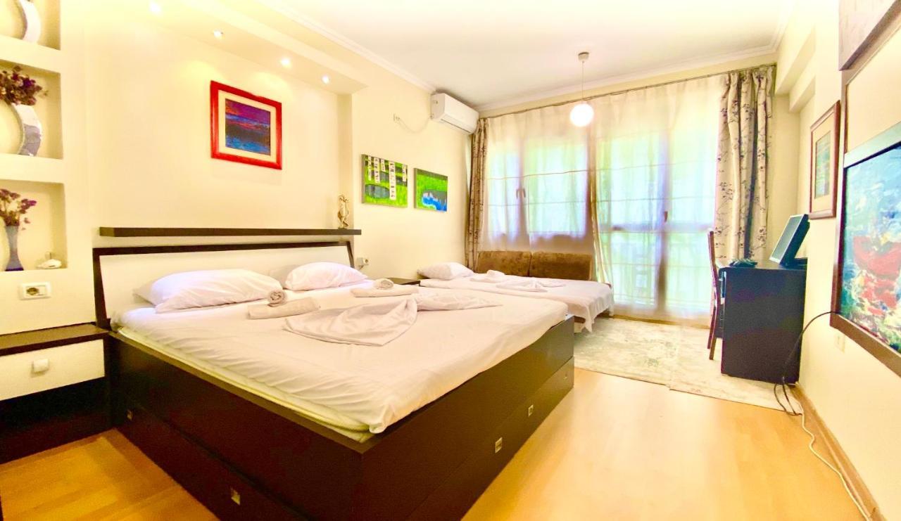 Blloku Apartment Tiranë Ngoại thất bức ảnh