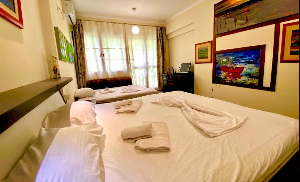 Blloku Apartment Tiranë Ngoại thất bức ảnh