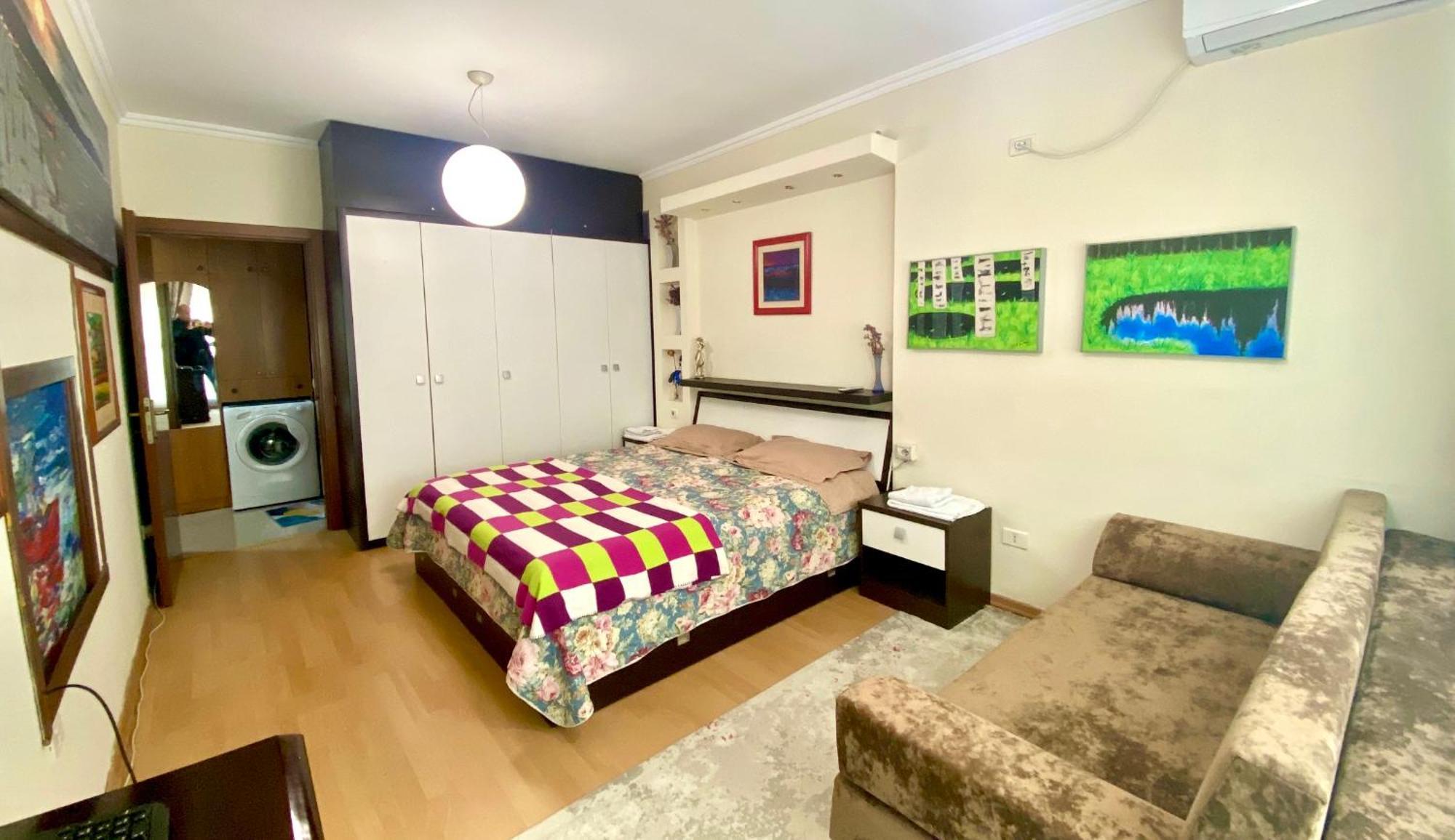 Blloku Apartment Tiranë Ngoại thất bức ảnh